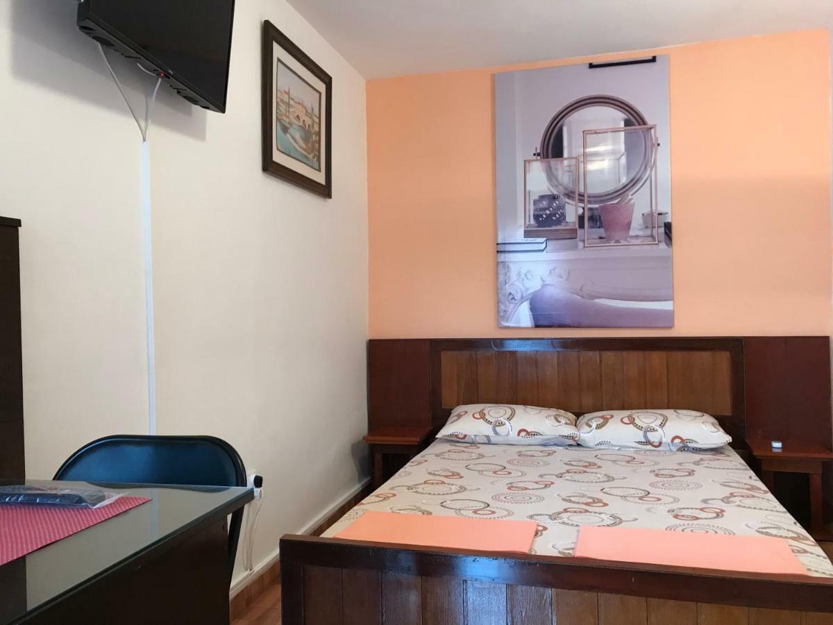 Apartments Jankovic Подгориця Екстер'єр фото