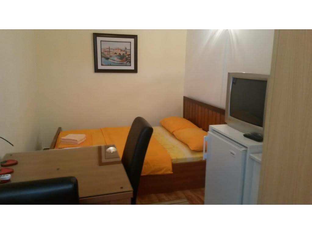 Apartments Jankovic Подгориця Екстер'єр фото